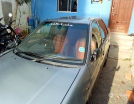 2000 Maruti Esteem VX 2000 Maruti Esteem VX