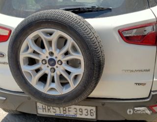 Ford Ecosport 1.5 Diesel Titanium BSIV Ford Ecosport 1.5 Diesel Titanium BSIV