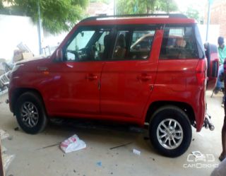 2017 Mahindra TUV 300 mHAWK100 T8 2017 Mahindra TUV 300 mHAWK100 T8