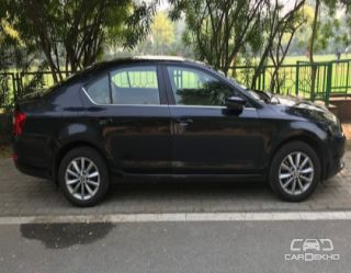 2014 Skoda Octavia Elegance 1.8 TSI AT 2014 Skoda Octavia Elegance 1.8 TSI AT
