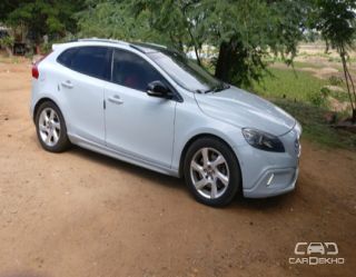 2013 Volvo V40 Cross Country D3 2013 Volvo V40 Cross Country D3