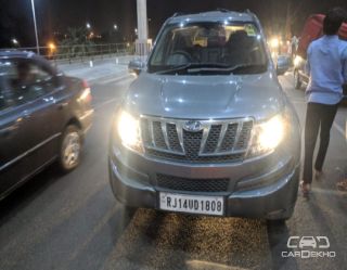 2013 Mahindra XUV500 W8 2WD 2013 Mahindra XUV500 W8 2WD