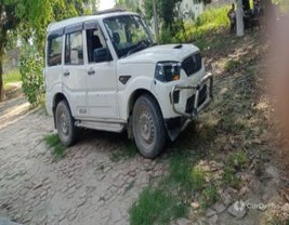2015 Mahindra Scorpio S4 7 Seater 2015 Mahindra Scorpio S4 7 Seater