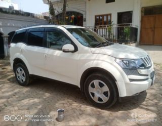 Mahindra XUV500 AT W6 2WD Mahindra XUV500 AT W6 2WD