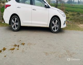 Hyundai Verna VTVT 1.6 SX Hyundai Verna VTVT 1.6 SX