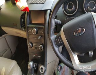 2017 Mahindra XUV500 AT W10 FWD 2017 Mahindra XUV500 AT W10 FWD