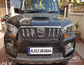 2015 Mahindra Scorpio S10 8 Seater 2015 Mahindra Scorpio S10 8 Seater