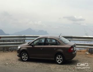2016 Skoda Rapid 1.5 TDI AT Style Plus 2016 Skoda Rapid 1.5 TDI AT Style Plus