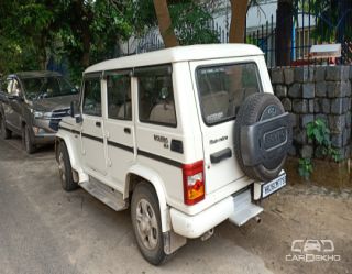 2015 Mahindra Bolero SLE 2015 Mahindra Bolero SLE