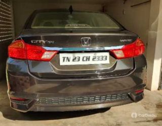 Honda City i-VTEC CVT V Honda City i-VTEC CVT V