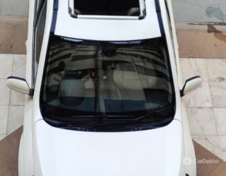Mahindra XUV500 AT W10 FWD Mahindra XUV500 AT W10 FWD