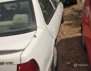 Maruti Esteem Vxi Maruti Esteem Vxi