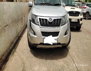 Mahindra XUV500 W10 AWD Mahindra XUV500 W10 AWD