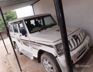 Mahindra Bolero SLE Mahindra Bolero SLE