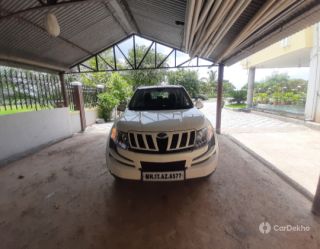 Mahindra XUV500 W8 AWD Mahindra XUV500 W8 AWD