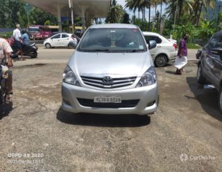 Toyota Innova 2.5 EV Diesel MS 7 Str BSIII Toyota Innova 2.5 EV Diesel MS 7 Str BSIII