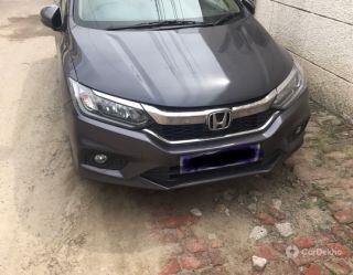 Honda City i-VTEC CVT V Honda City i-VTEC CVT V