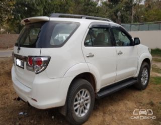 2014 Toyota Fortuner 4x2 AT 2014 Toyota Fortuner 4x2 AT