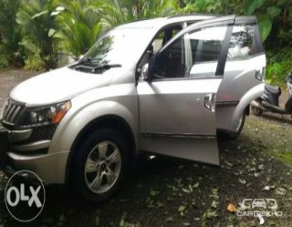 2012 Mahindra XUV500 W8 2WD 2012 Mahindra XUV500 W8 2WD