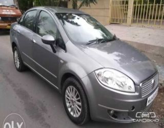 2010 Fiat Linea Emotion 2010 Fiat Linea Emotion