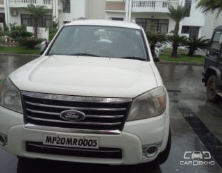 2013 Ford Endeavour 3.0L 4X4 AT 2013 Ford Endeavour 3.0L 4X4 AT