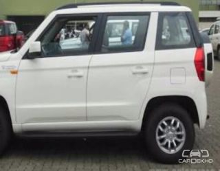 2017 Mahindra TUV 300 T8 2017 Mahindra TUV 300 T8