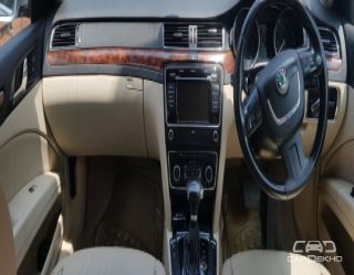 2010 Skoda Superb 2.0 TDI PD 2010 Skoda Superb 2.0 TDI PD