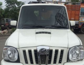 2011 Mahindra Scorpio VLX 2WD AIRBAG BSIV 2011 Mahindra Scorpio VLX 2WD AIRBAG BSIV
