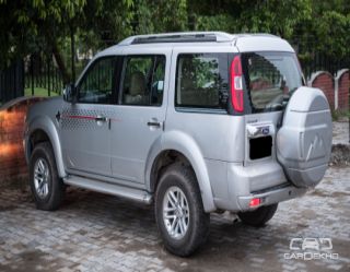2011 Ford Endeavour 3.0L 4X2 AT 2011 Ford Endeavour 3.0L 4X2 AT