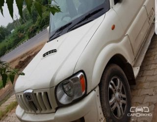 2012 Mahindra Scorpio VLX 2WD AIRBAG AT BSIV 2012 Mahindra Scorpio VLX 2WD AIRBAG AT BSIV