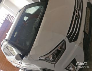 2015 Hyundai Creta 1.6 SX Plus Dual Tone Petrol 2015 Hyundai Creta 1.6 SX Plus Dual Tone Petrol