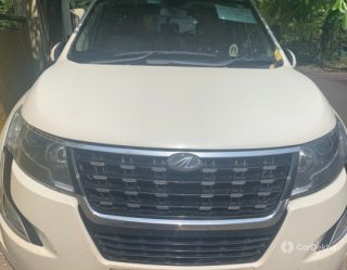 Mahindra XUV500 W11 Option AWD Mahindra XUV500 W11 Option AWD