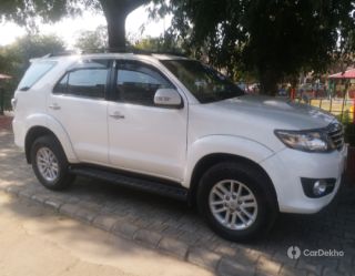 Toyota Fortuner 4x2 Manual Toyota Fortuner 4x2 Manual