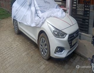 Hyundai Verna CRDi 1.6 EX Hyundai Verna CRDi 1.6 EX