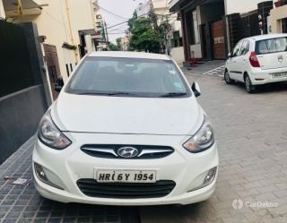Hyundai Verna 1.6 SX Hyundai Verna 1.6 SX