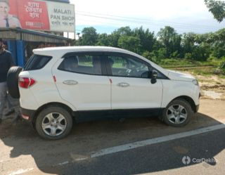 Ford Ecosport 1.5 Ti VCT MT Trend BSIV Ford Ecosport 1.5 Ti VCT MT Trend BSIV