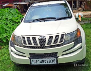 Mahindra XUV500 W8 FWD Mahindra XUV500 W8 FWD