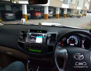 2015 Toyota Fortuner 4x2 AT 2015 Toyota Fortuner 4x2 AT