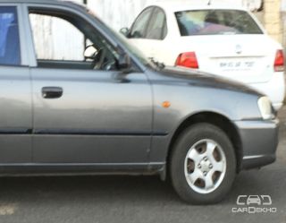 2002 Hyundai Accent GLS 2002 Hyundai Accent GLS