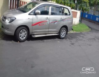 2007 Toyota Innova 2.5 G4 Diesel 7-seater 2007 Toyota Innova 2.5 G4 Diesel 7-seater
