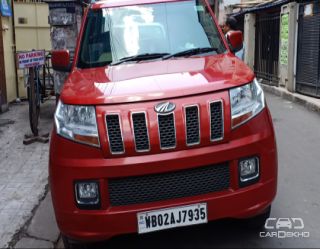 2016 Mahindra TUV 300 T8 2016 Mahindra TUV 300 T8