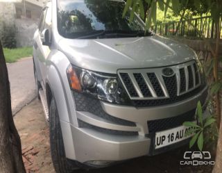 2014 Mahindra XUV500 W8 2WD 2014 Mahindra XUV500 W8 2WD
