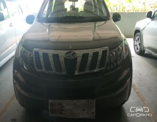 2014 Mahindra XUV500 W4 2014 Mahindra XUV500 W4