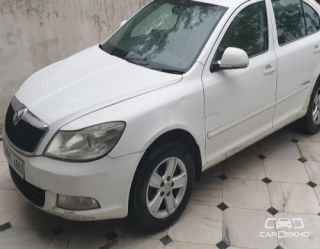2009 Skoda Laura Elegance 1.9 TDI AT 2009 Skoda Laura Elegance 1.9 TDI AT