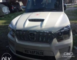 2017 Mahindra Scorpio 1.99 S4 2017 Mahindra Scorpio 1.99 S4