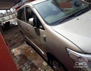 Used Gold Toyota Innova Cars In Surat 3 Second Hand Cars