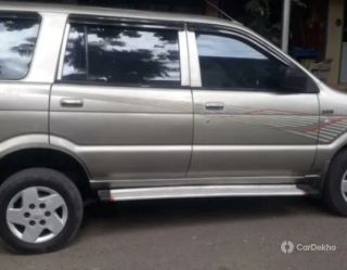 Chevrolet Tavera Neo 3 LT 8 Seats BSIII Chevrolet Tavera Neo 3 LT 8 Seats BSIII