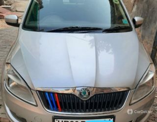 Skoda Rapid 1.6 TDI Active Plus Skoda Rapid 1.6 TDI Active Plus