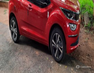 Tata Altroz XZ Tata Altroz XZ