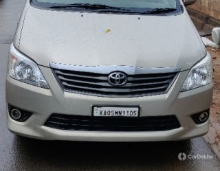 Toyota Innova 2.5 GX (Diesel) 8 Seater BS IV Toyota Innova 2.5 GX (Diesel) 8 Seater BS IV